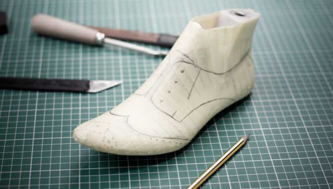 shoe last design 670x380